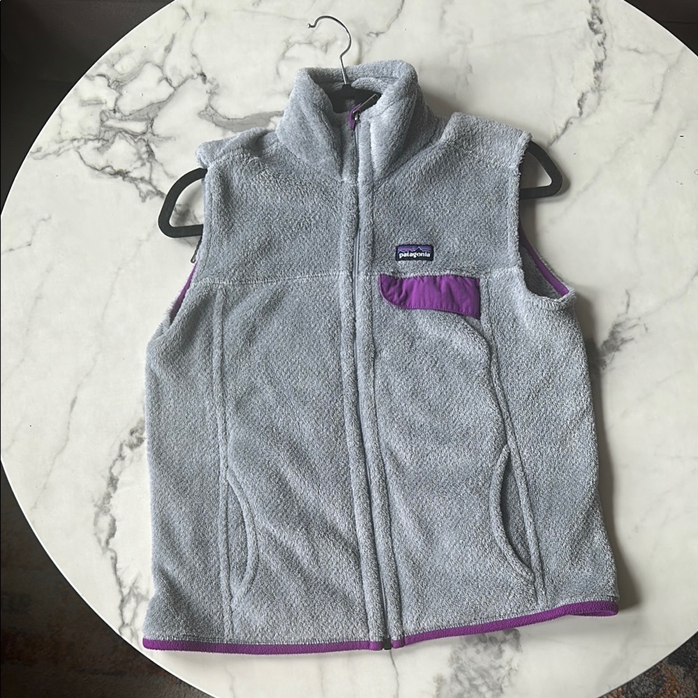Patagonia Women's Gray and Purple Fleece Vest